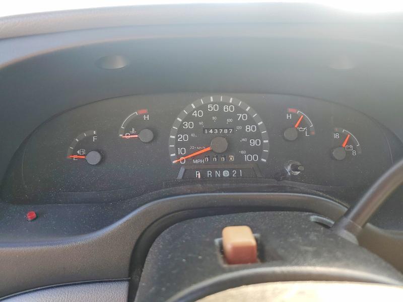 1998 Ford Econoline E350 Super Duty van