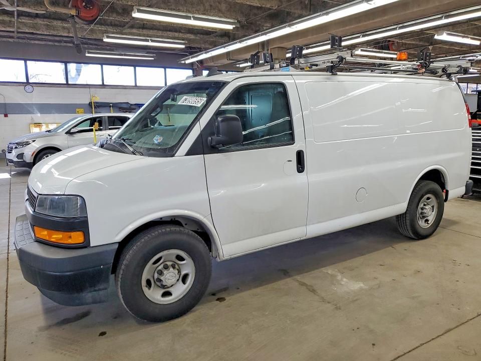 2018 Chevrolet Express G2500 Utility / Service Van