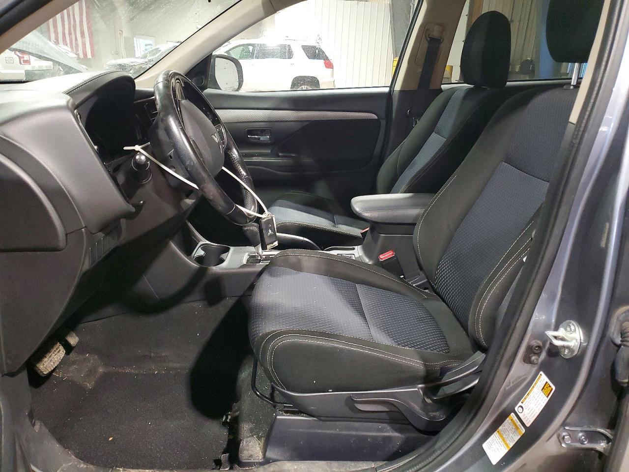 2016 Mitsubishi Outlander se