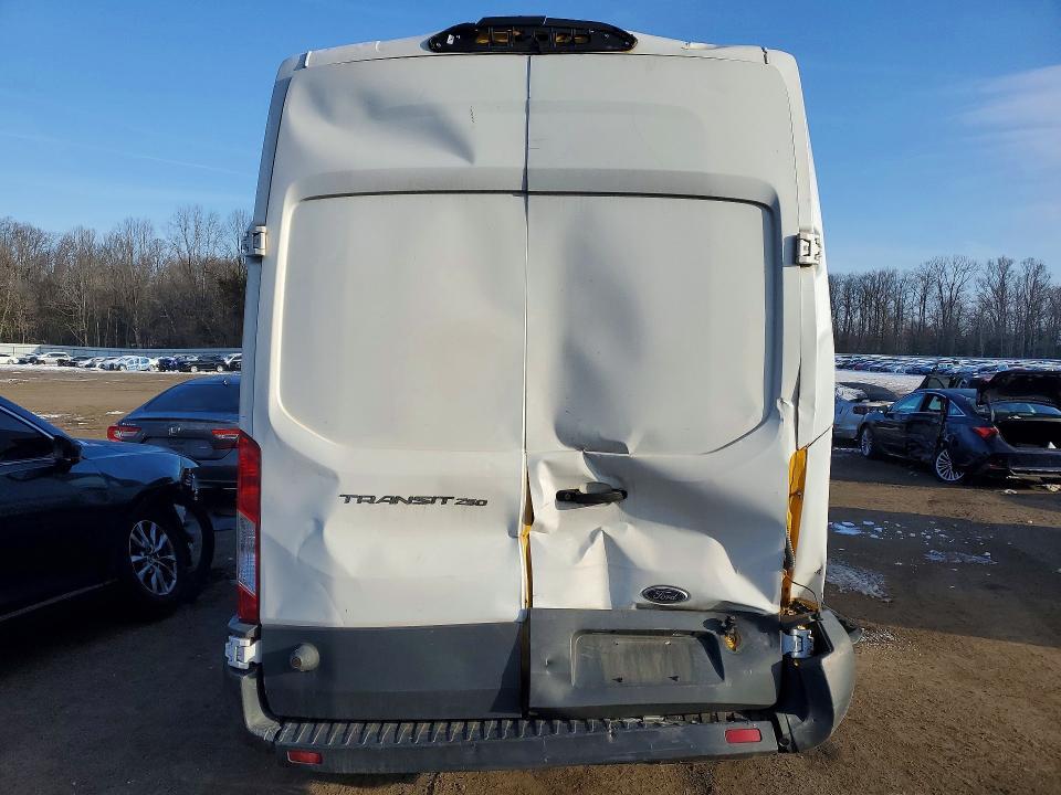 2018 Ford Transit van