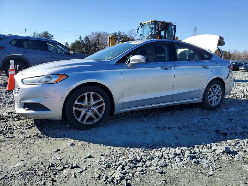 2016 Ford Fusion se