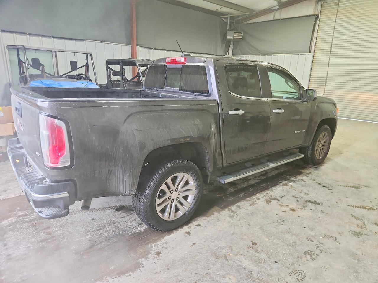 2020 GMC Canyon slt