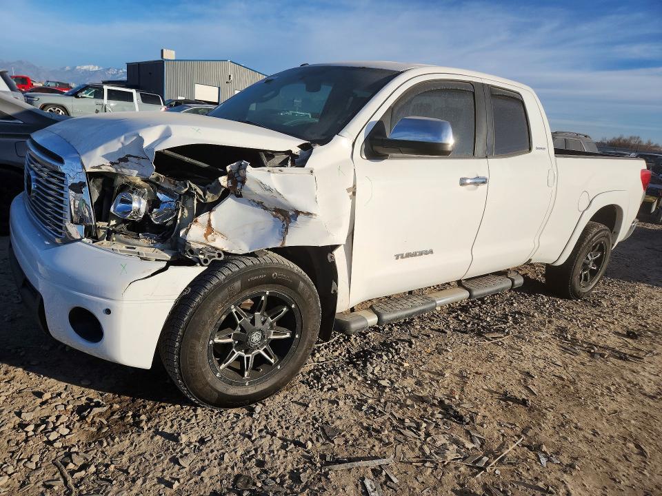 2011 Toyota Tundra Double cab Limited