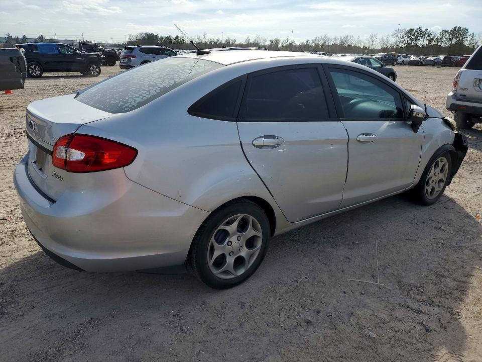 2011 Ford Fiesta sel