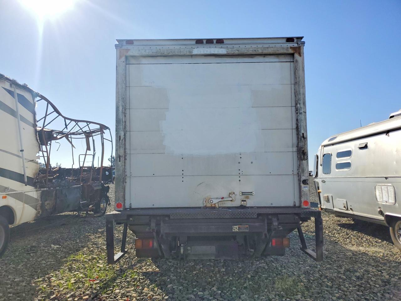 2012 Isuzu NPR HD BOX Truck