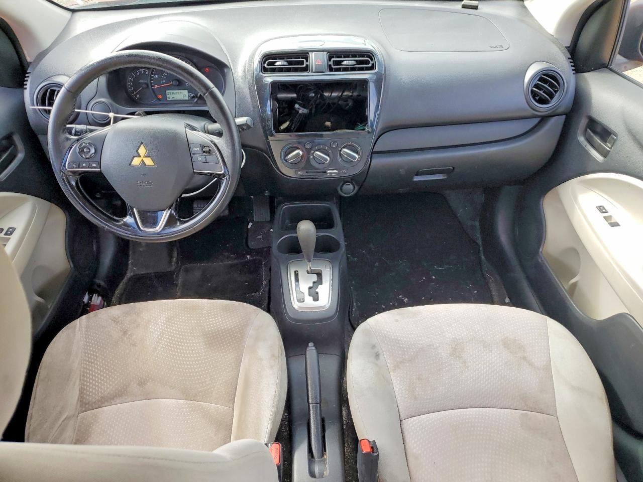 2017 Mitsubishi Mirage G4 es