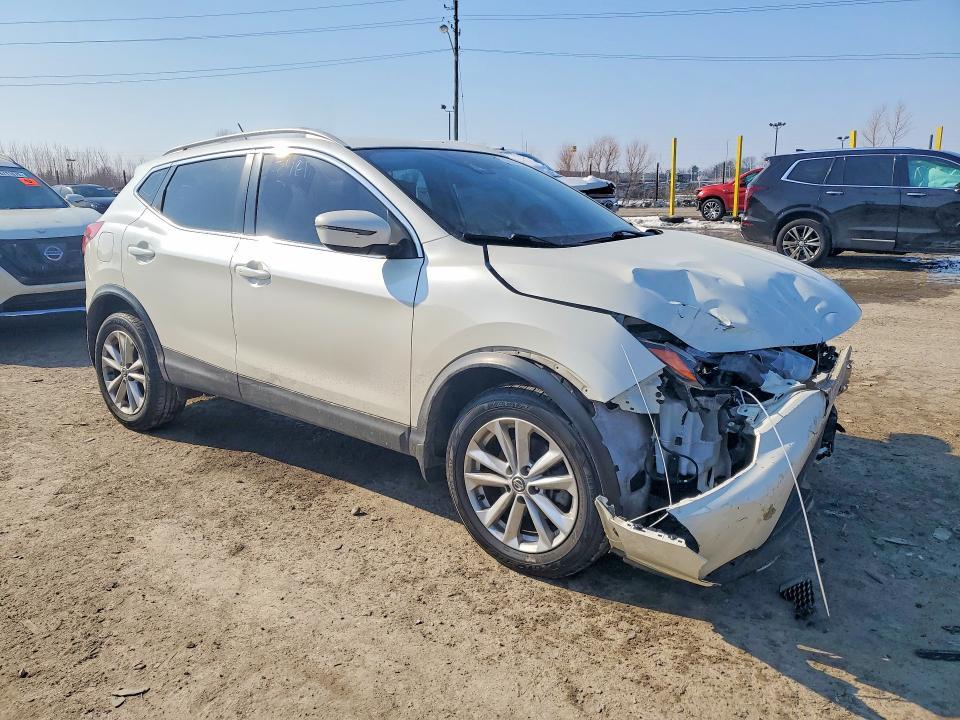 2019 Niss Rogue Sport s