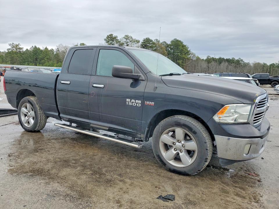 2016 Dodge Ram 1500 slt