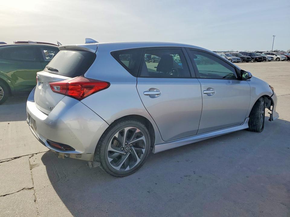 2017 Toyota Corolla im Base