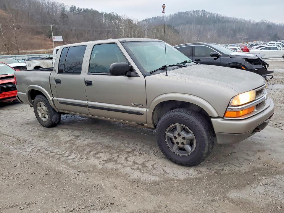 2004 Chevrolet S Truck S10