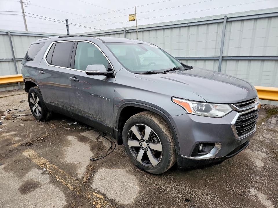2018 Chevrolet Traverse lt