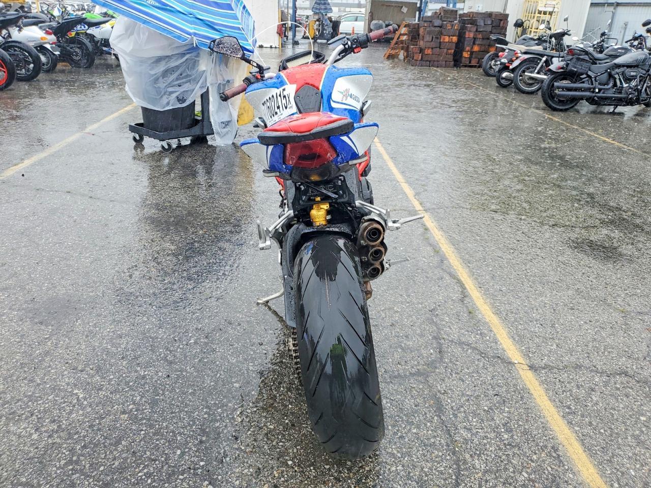 2017 M. V. Agusta Brutale 800