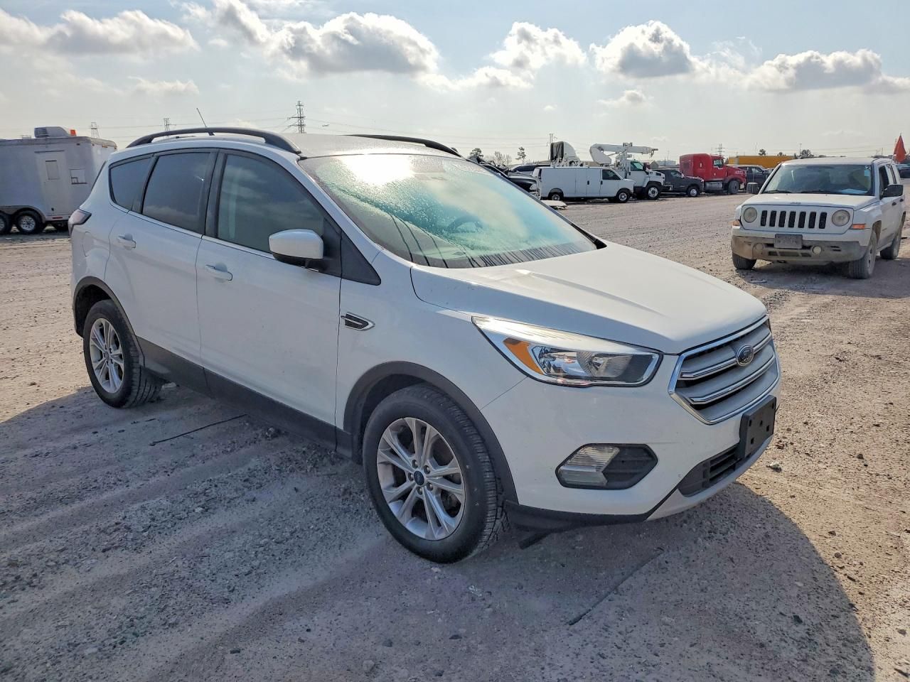 2018 Ford Escape se