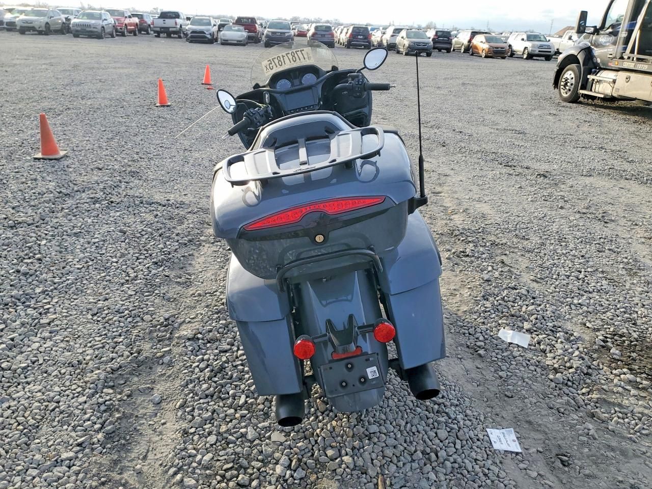 2024 Indian Pursuit Darkhorse W/POWERBAND Audio