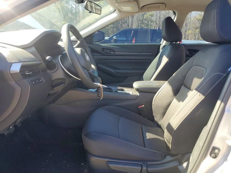 2024 Nissan Altima s