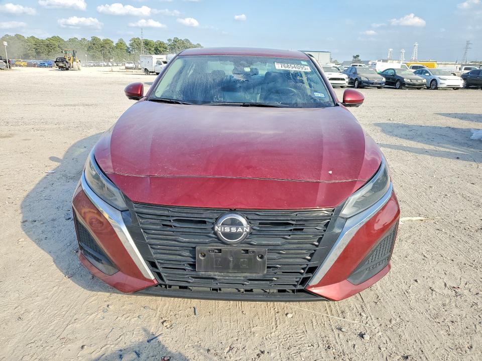 2023 Nissan Altima sl