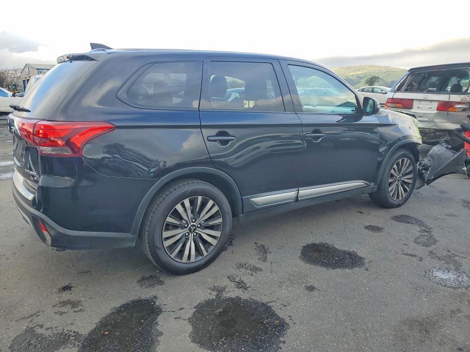 2019 Mitsubishi Outlander se