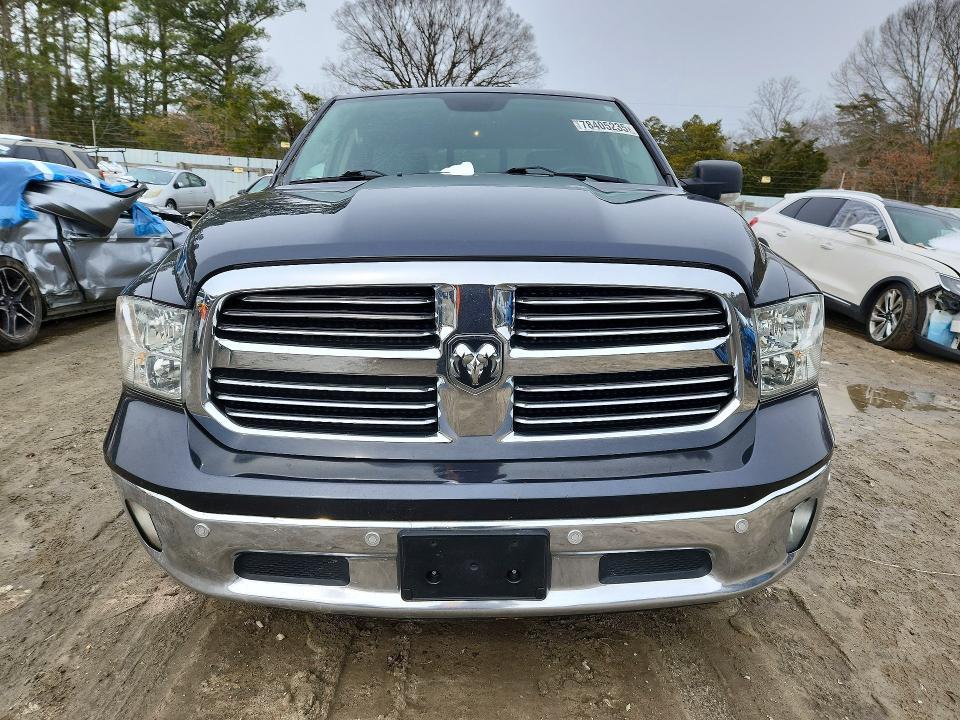 2017 Dodge Ram 1500 slt