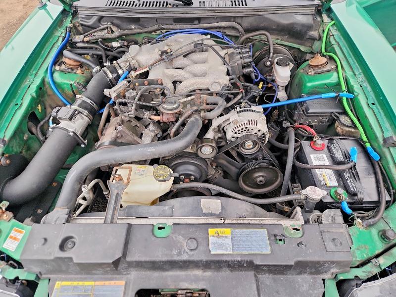 2000 Ford Mustang