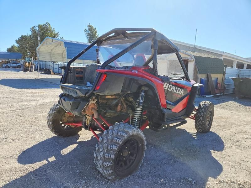 2022 Honda SXS1000 S2R