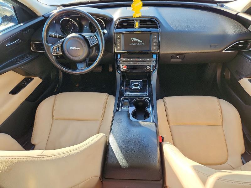 2017 Jaguar Xe Premium