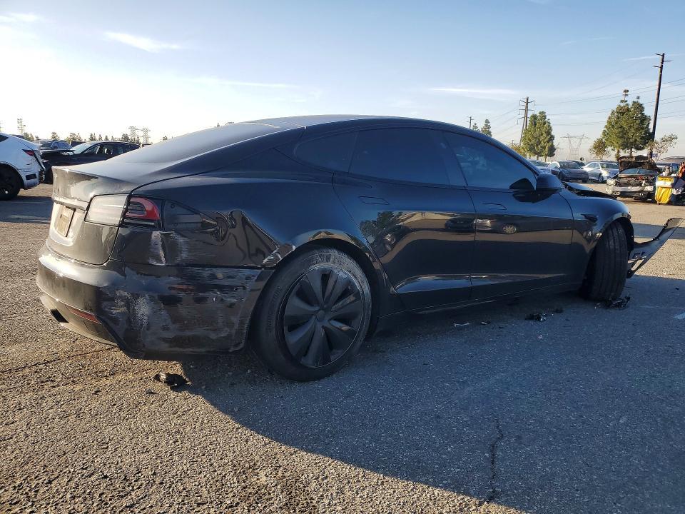 2022 Tesla Model s