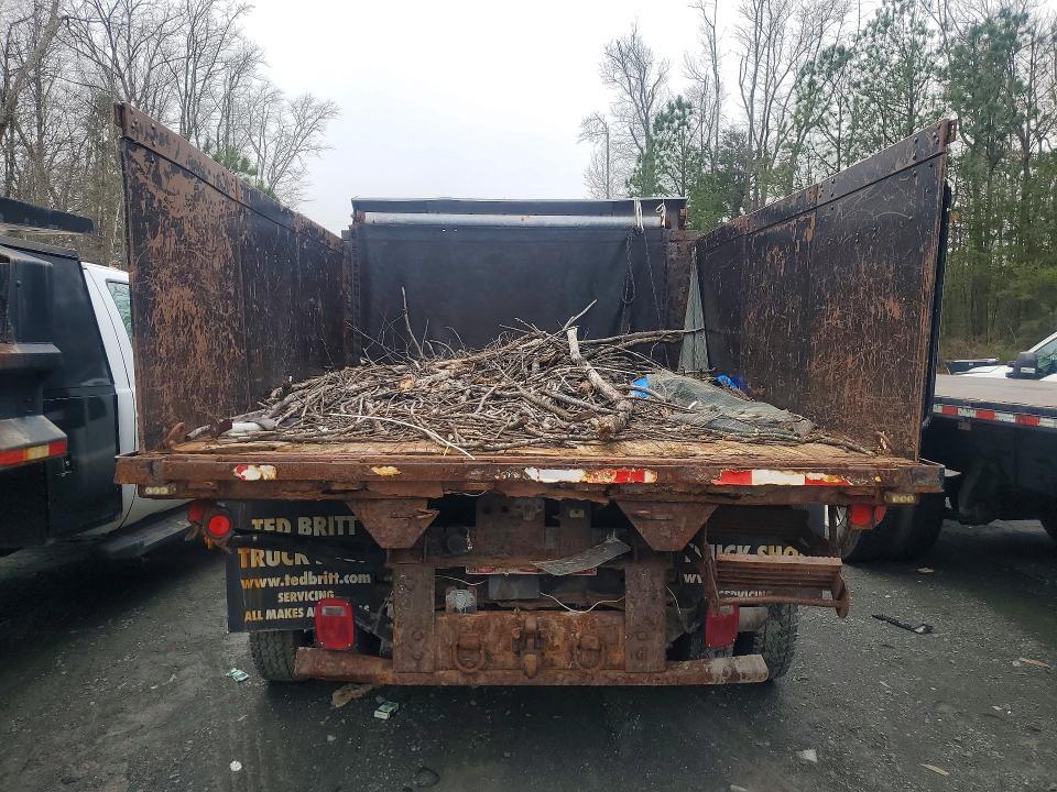 2014 Ford F450 Super Duty Flatbed Truck