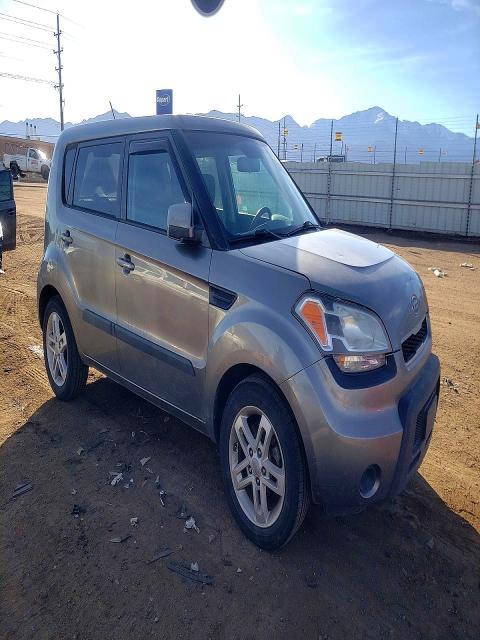 2011 KIA Soul +