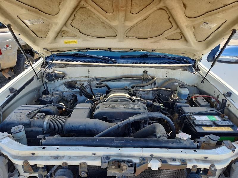 2005 Toyota Tundra SR5