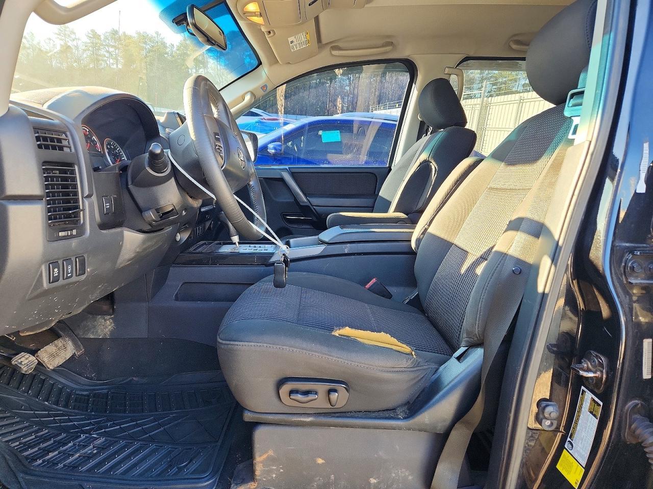 2014 Nissan Titan S