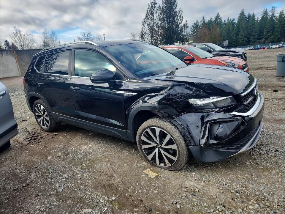 2024 Volkswagen Taos se