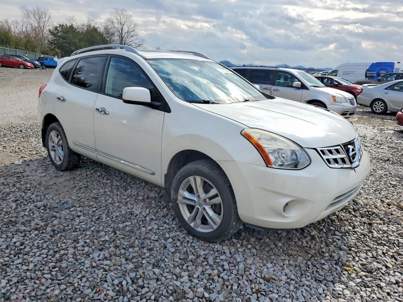 2012 Nissan Rogue s