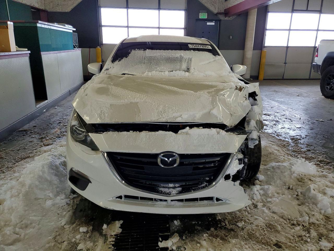 2015 Mazda 3 Sport