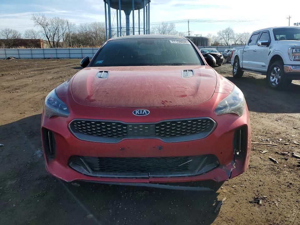 2018 KIA Stinger GT2