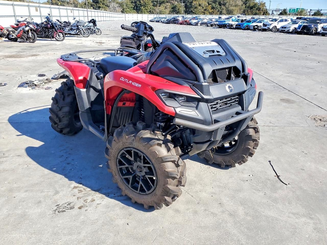 2023 Can-Am Outlander X MR 700