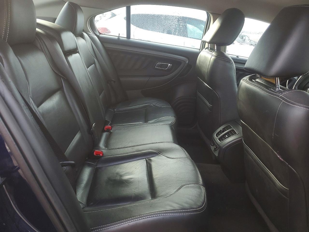 2011 Ford Taurus sel