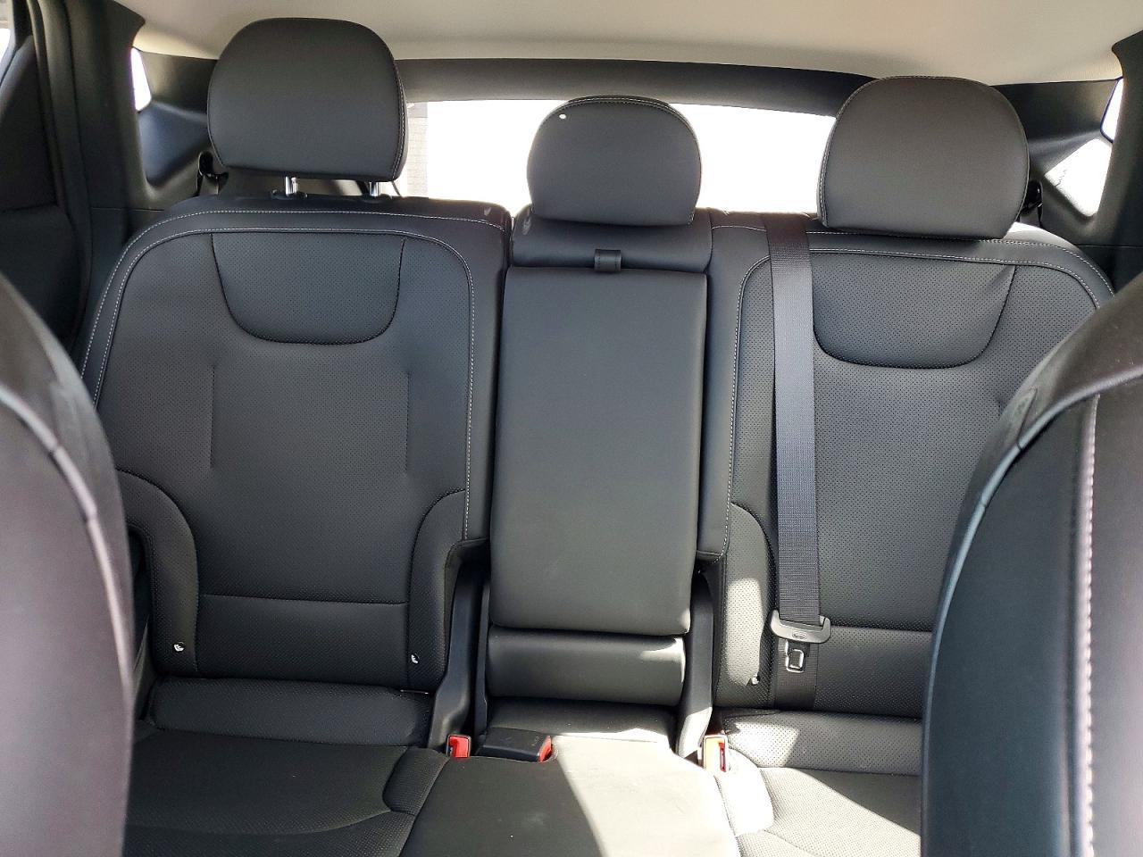 2023 KIA EV6 Light