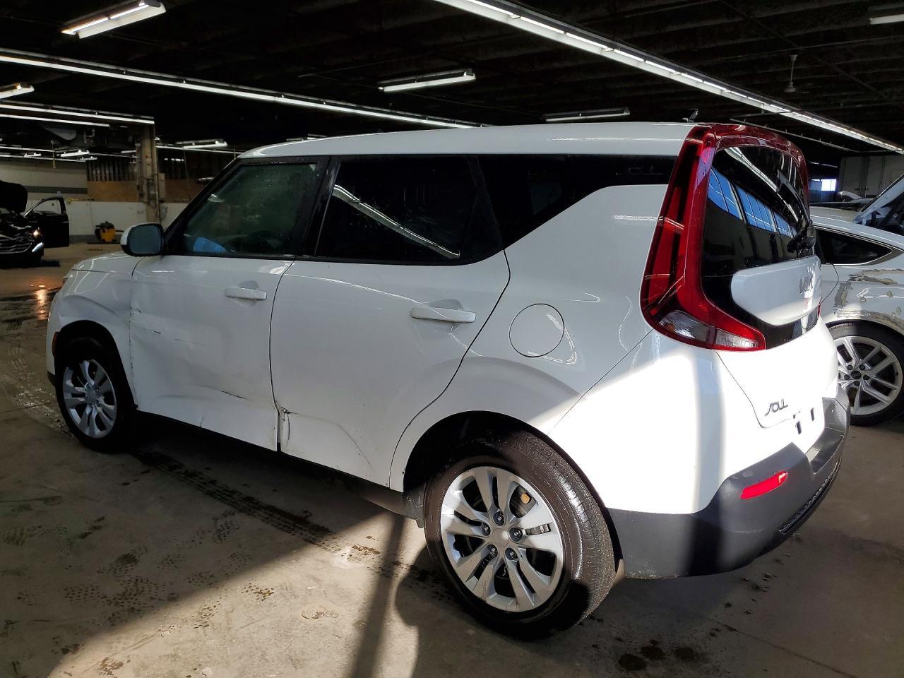 2022 KIA Soul lx
