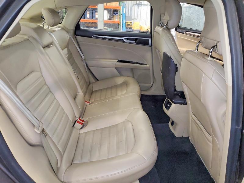 2014 Ford Fusion se