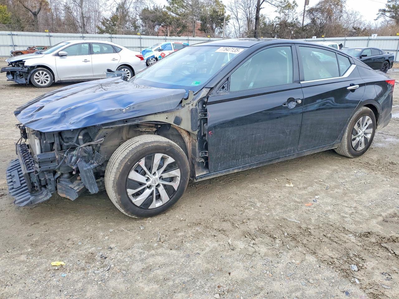 2019 Nissan Altima s