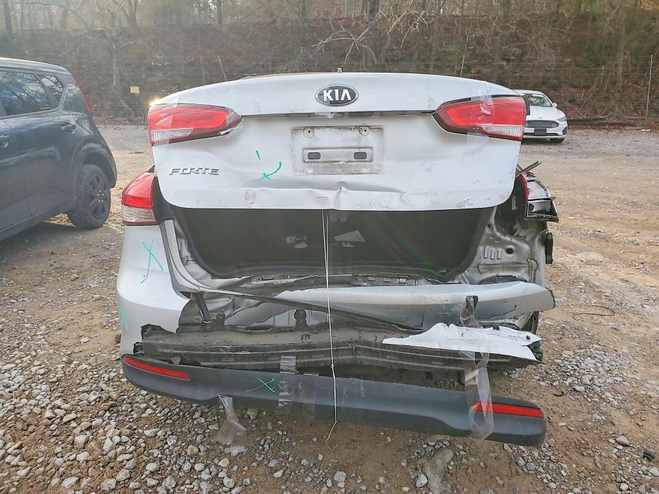 2017 KIA Forte lx