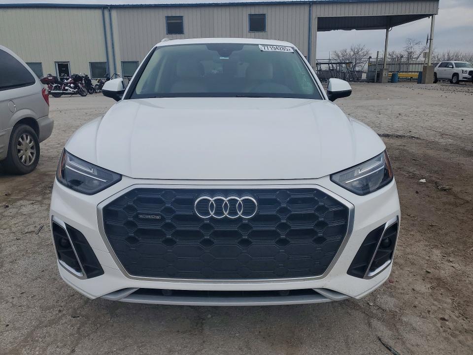 2022 Audi Q5 Premium 45