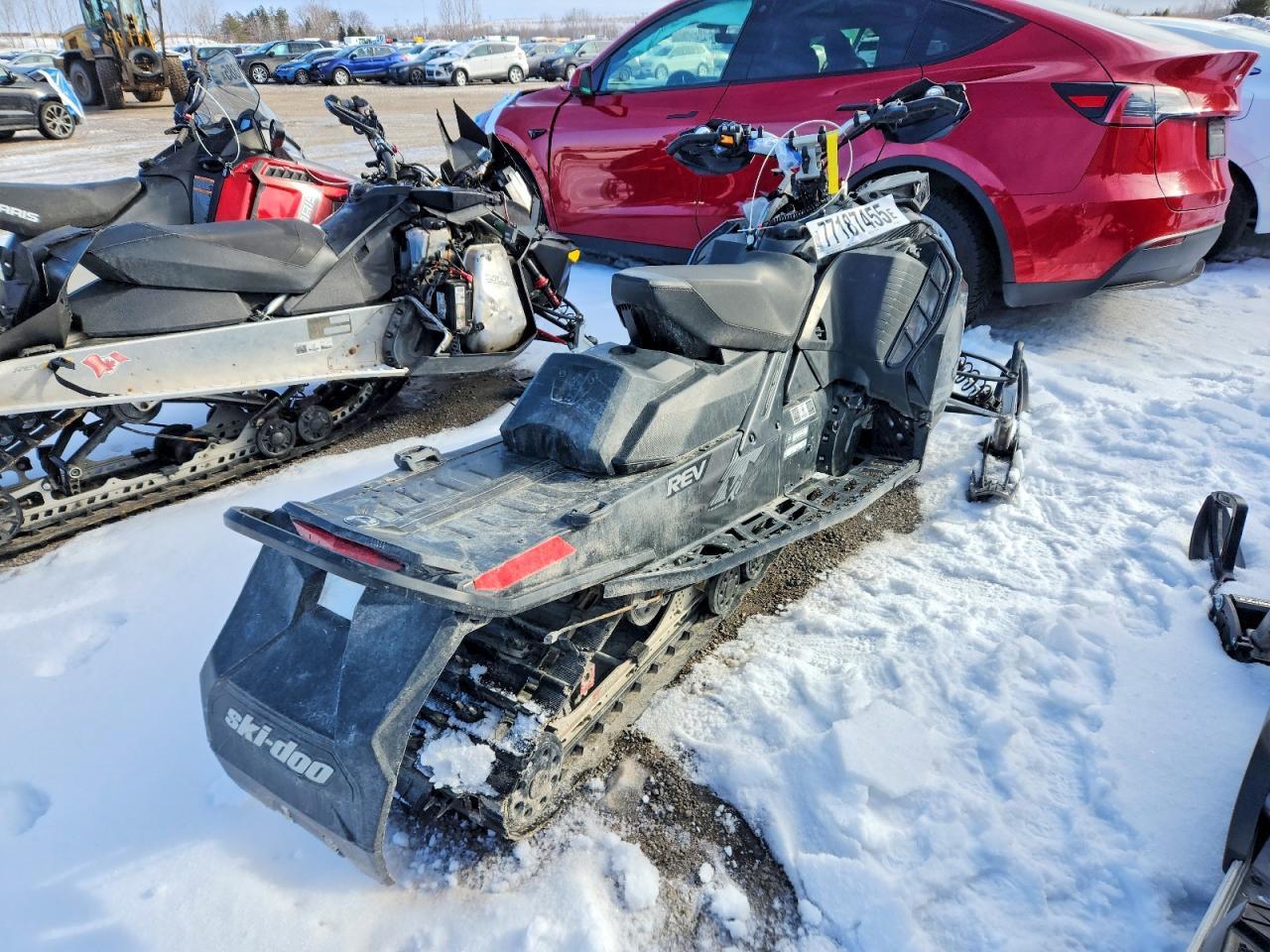 2017 Skidoo MX Z X 850 RER
