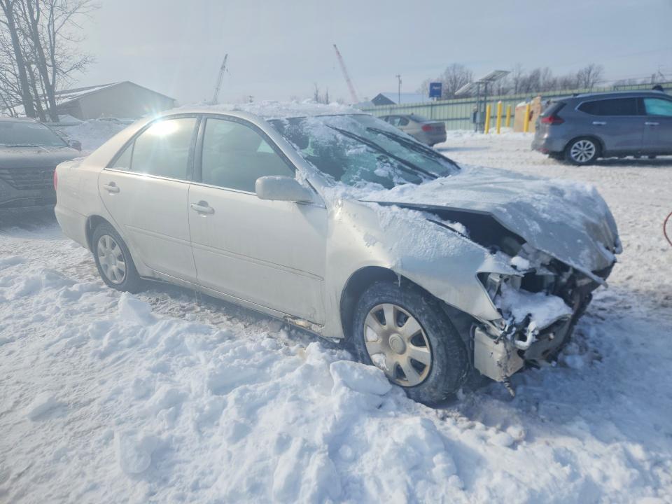 2003 Toyota Camry le