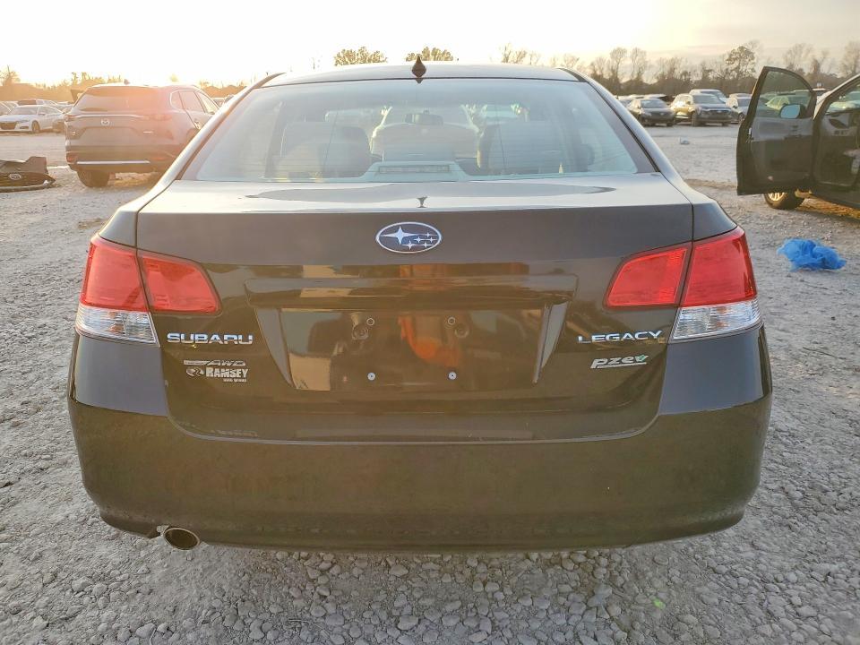 2014 Subaru Legacy 2.5i Premium