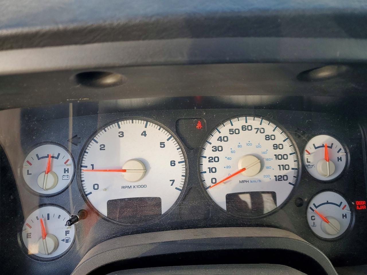 2004 Dodge RAM 1500 ST