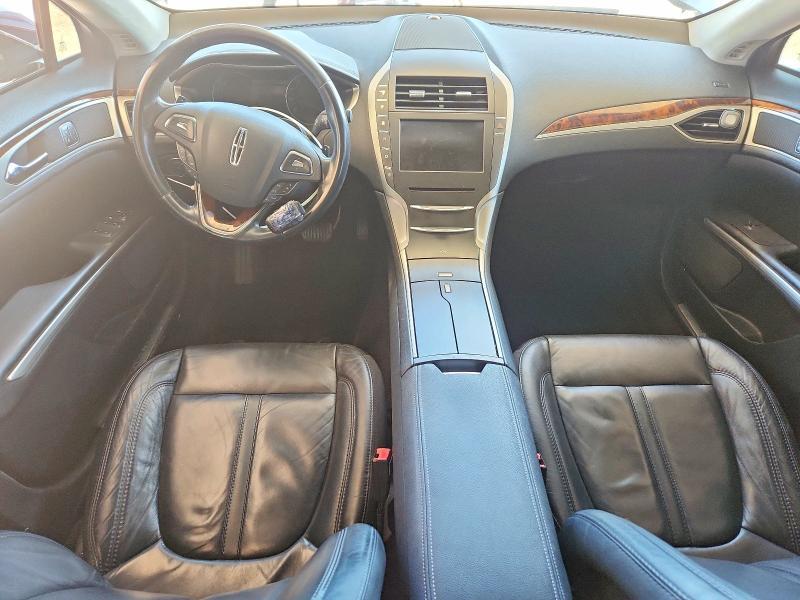 2015 Lincoln Townhouse MKZ