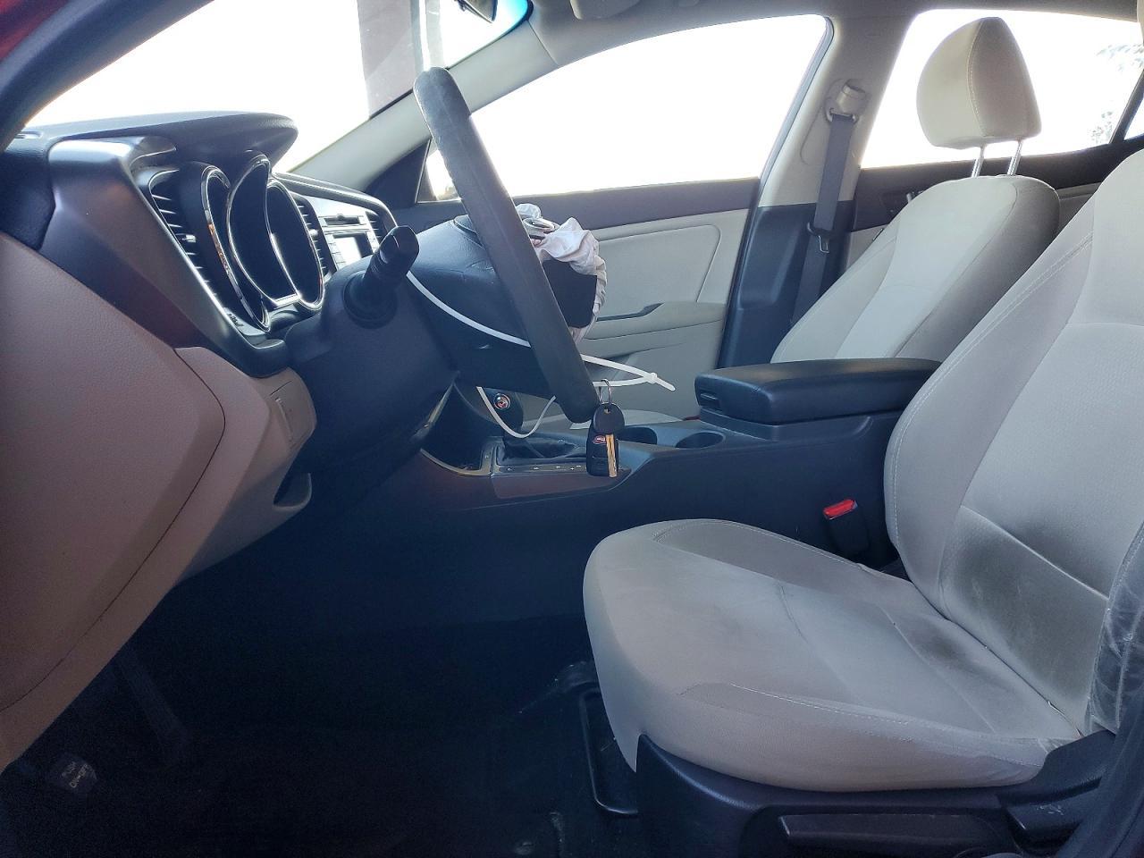 2013 KIA Optima lx