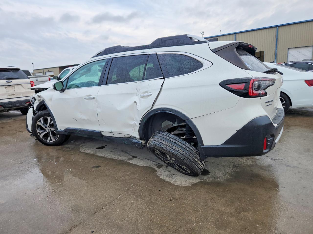 2020 Subaru Outback Touring ldl