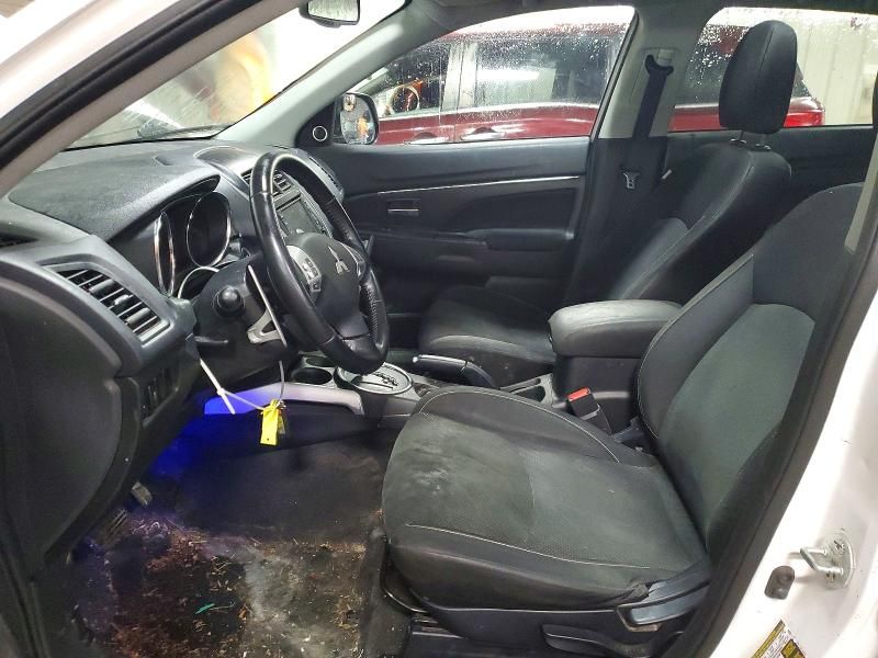 2013 Mitsubishi Outlander Sport se